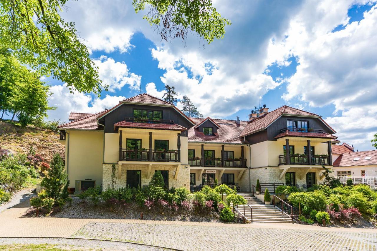 Berberys Park Hotel Kazimierz Dolny Esterno foto