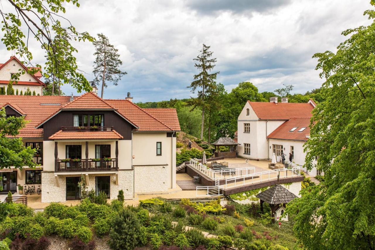 Berberys Park Hotel Kazimierz Dolny Esterno foto